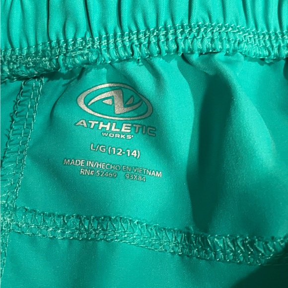 Athletic Works shorts - Picture 6 of 6